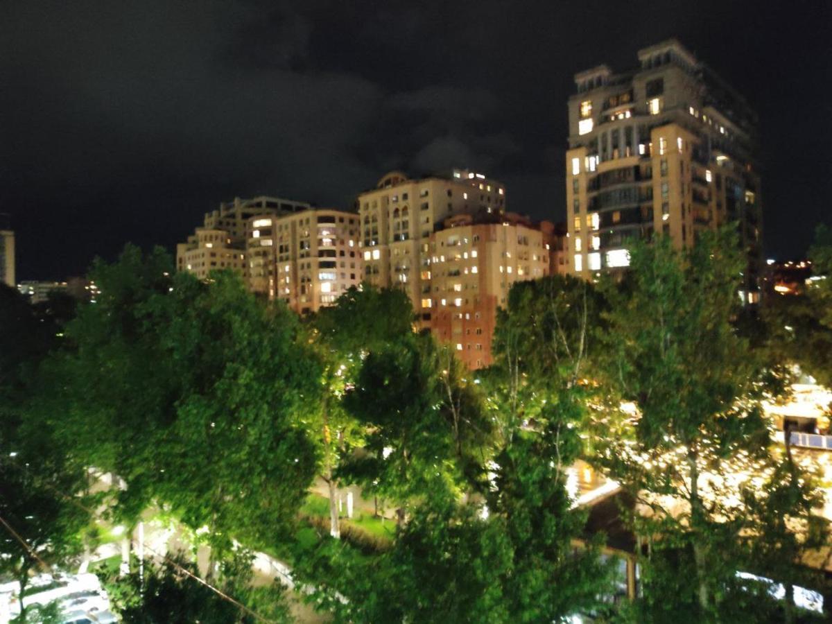 Hotel In Center Of エレバン エクステリア 写真
